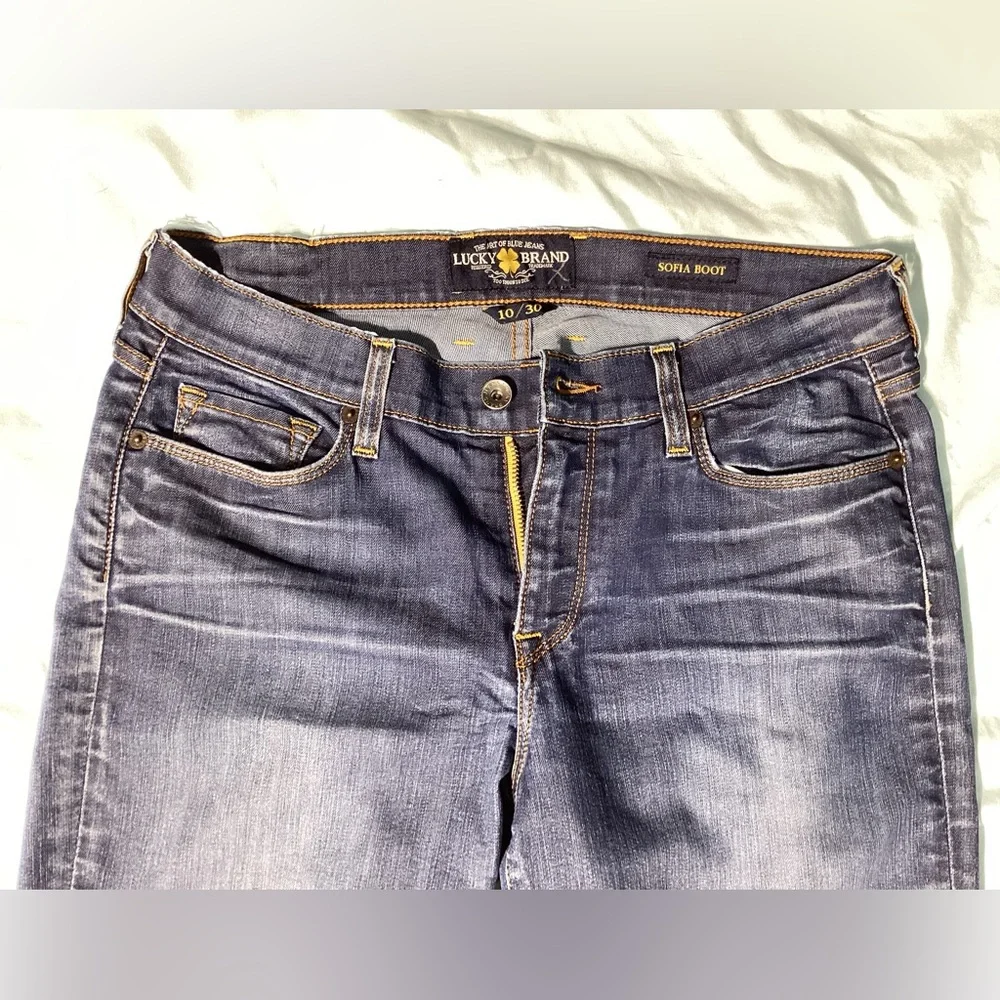 Lucky Brand Sofia Boot Medium Wash Jeans Size 10/30 - Picture 2 of 10